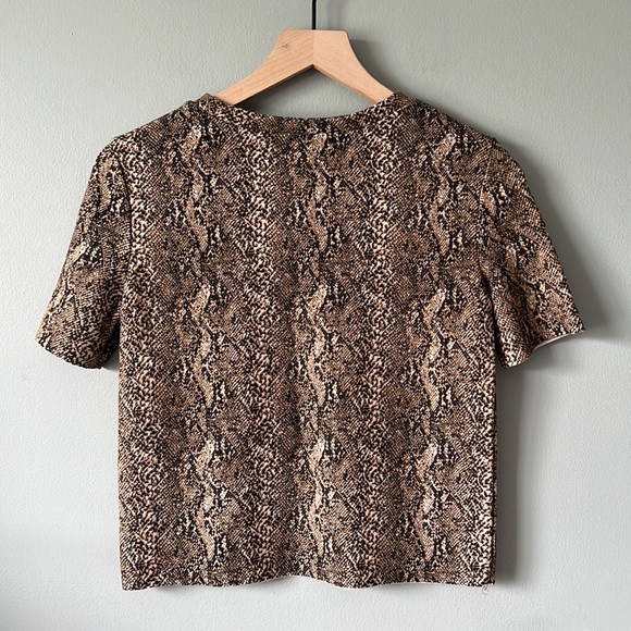 NWT Zara Cropped Top - Size S - Picture 2 of 4